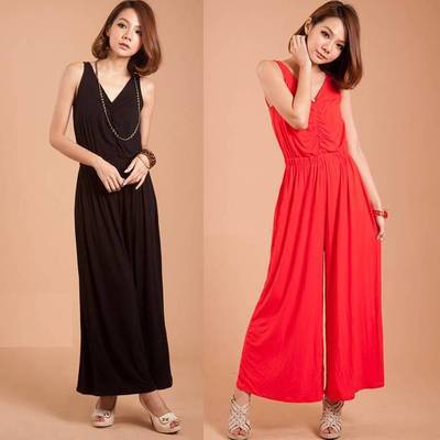 歐美女裝新風尚 2013夏季新款V領褶皺寬褲腳連身褲深度解析